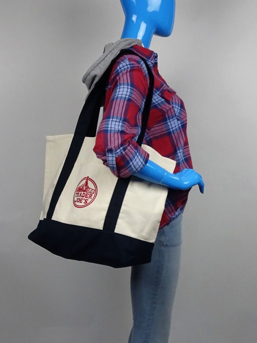 Trader Joe’s Reusable Canvas Eco Tote Bag Navy Blue Red Embroidered Logo NWT